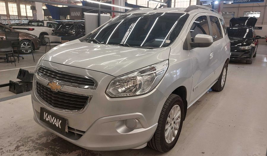 Chevrolet Spin LT Minivan 2015