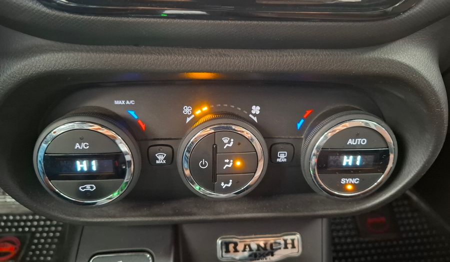 Fiat Toro 2.0 RANCH 4WD AT Pickup 2021