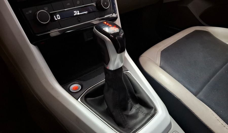 Volkswagen T-cross 1.6 HIGHLINE AUTO Suv 2020