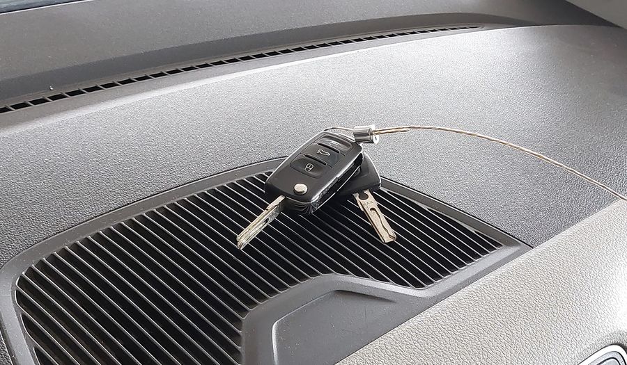 Volkswagen Up MPI MOVE UP Hatchback 2015