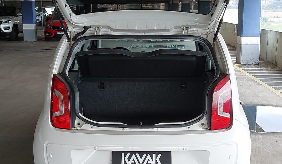 Volkswagen Up MPI MOVE UP Hatchback 2015