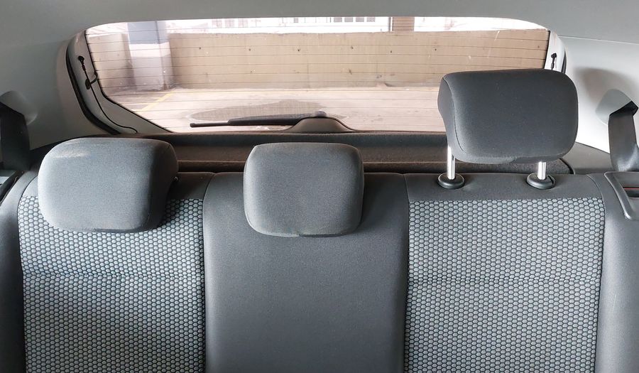 Volkswagen Up MPI MOVE UP Hatchback 2015