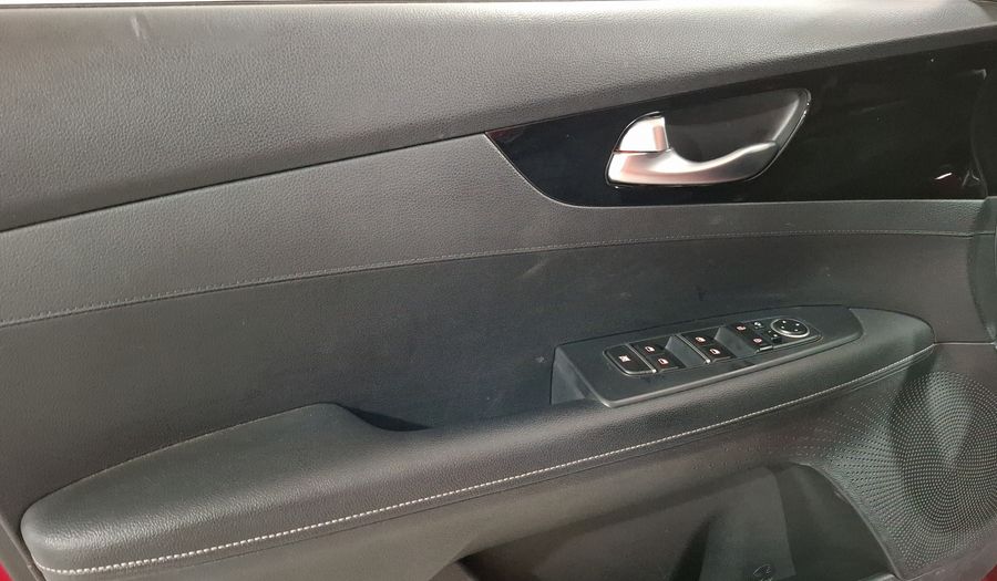 Kia Forte 2.0 EX Hatchback 2019