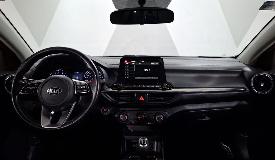 Kia Forte 2.0 EX Hatchback 2019