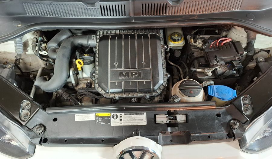 Volkswagen Up 1.0 MOVE UP Hatchback 2015