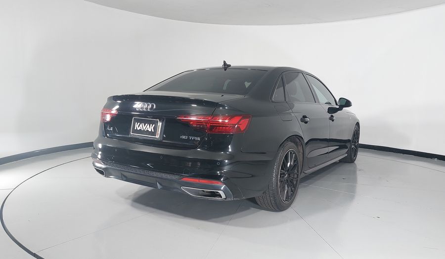 Audi A4 2.0 MHEV 40 TFSI S LINE DCT Sedan 2021