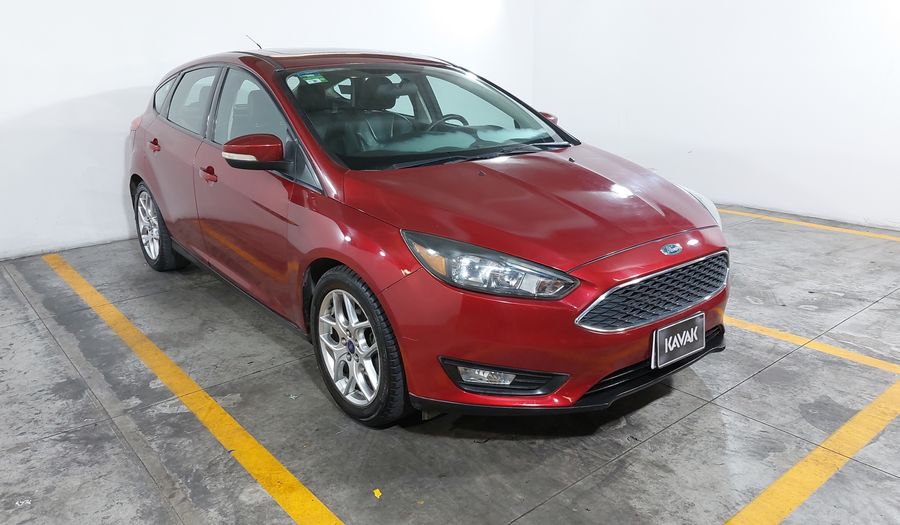 Ford Focus 2.0 SE LUXURY AT Hatchback 2016