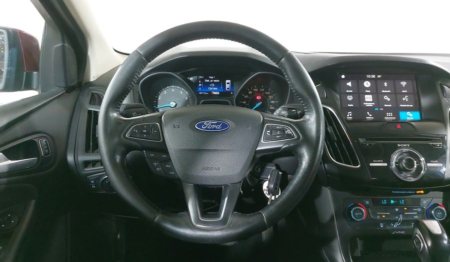 Ford Focus 2.0 SE LUXURY AT Hatchback 2016