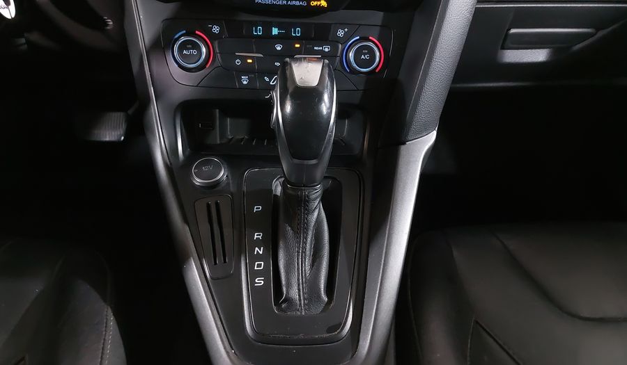 Ford Focus 2.0 SE LUXURY AT Hatchback 2016