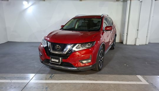 Nissan • X-Trail