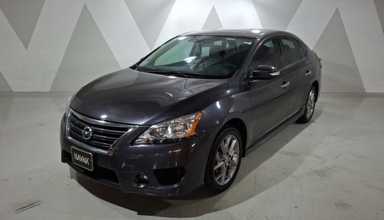 Nissan • Sentra