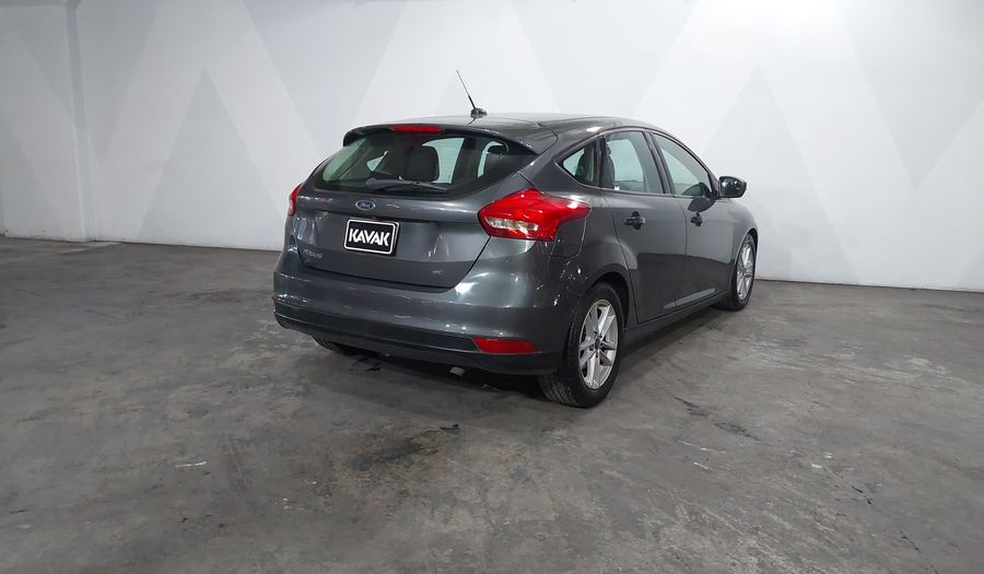 Ford Focus 2.0 SE AUTO Hatchback 2017