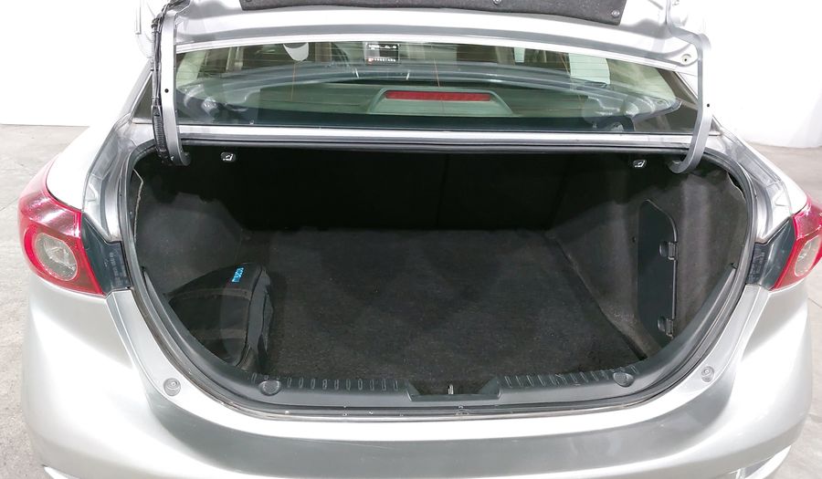 Mazda 3 2.0 SEDAN I TOURING TA Sedan 2016