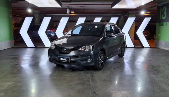 Toyota • Etios