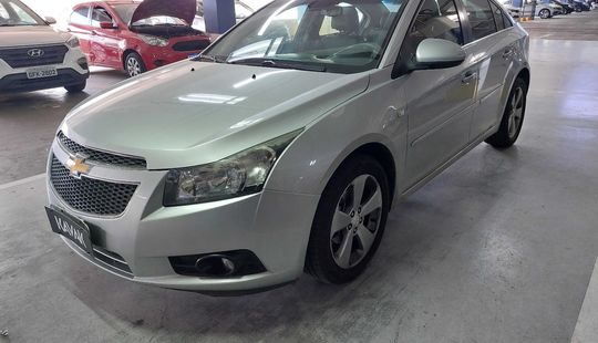 Chevrolet • Cruze