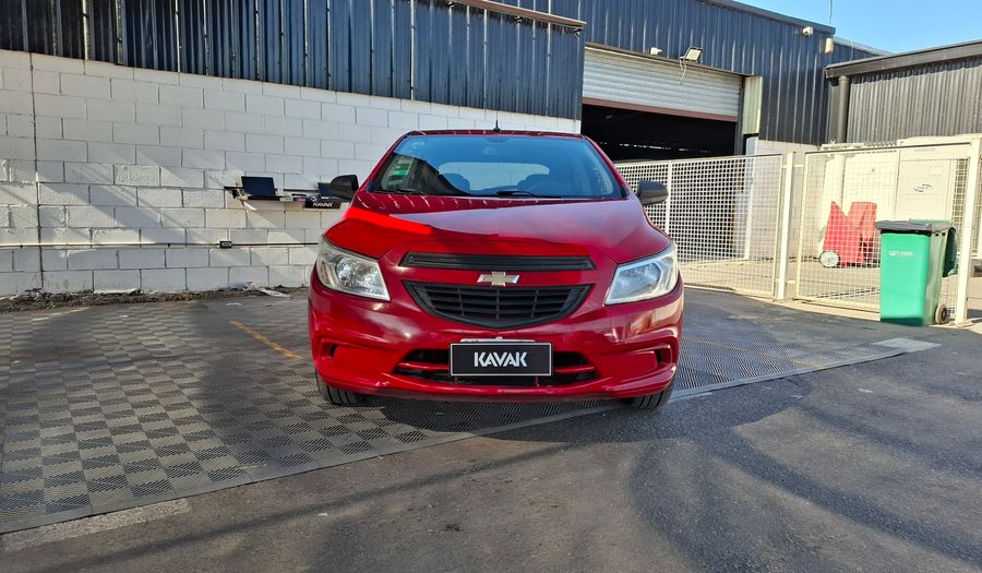 Chevrolet Onix 1.4 LT Hatchback 2015