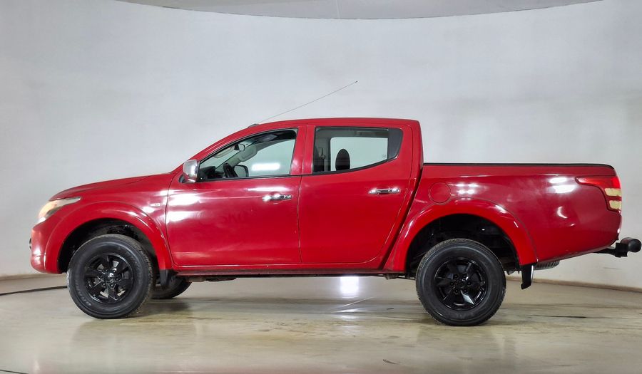 Mitsubishi L200 2.4 TD KATANA DC CR WF Pickup 2018