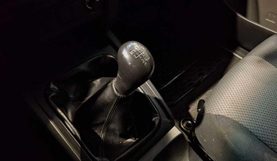 Mitsubishi L200 2.4 TD KATANA DC CR WF Pickup 2018