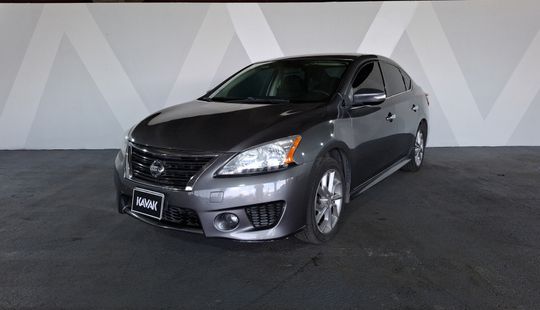Nissan • Sentra