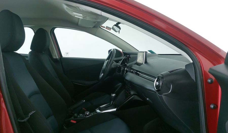 Toyota Yaris 1.5 R XLE AT Sedan 2017