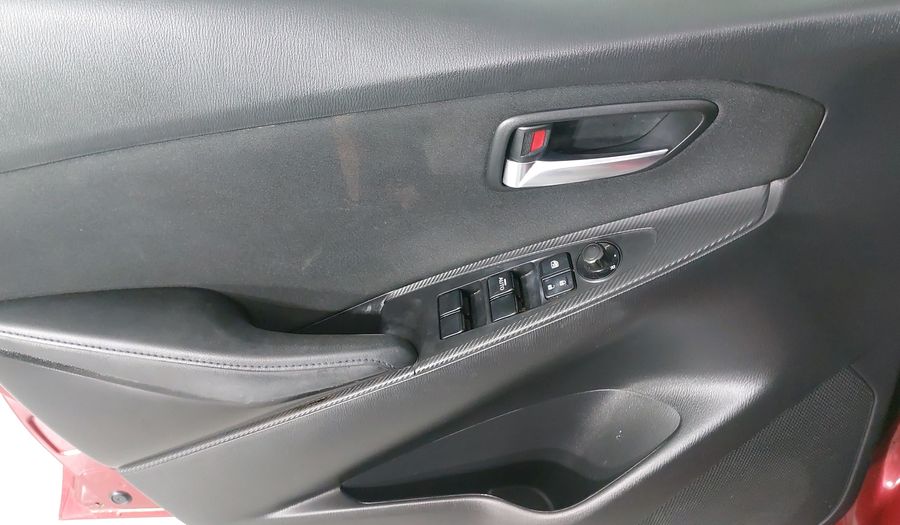 Toyota Yaris 1.5 R XLE AT Sedan 2017