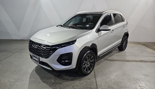 2024 • 8,225 km • Automático