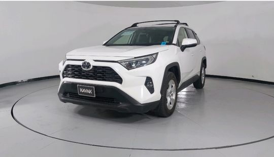 Toyota • RAV4