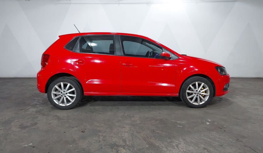 Volkswagen Polo 1.6 COMFORTLINE PLUS Hatchback 2020