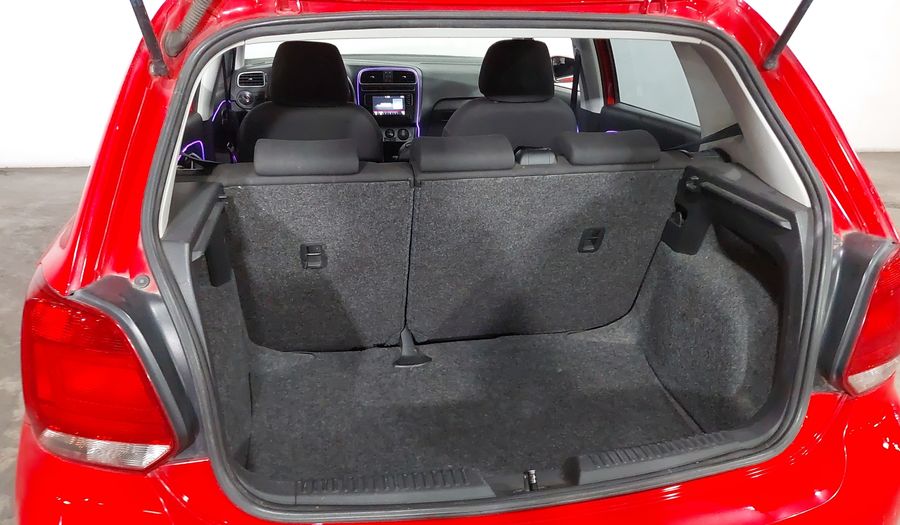 Volkswagen Polo 1.6 COMFORTLINE PLUS Hatchback 2020