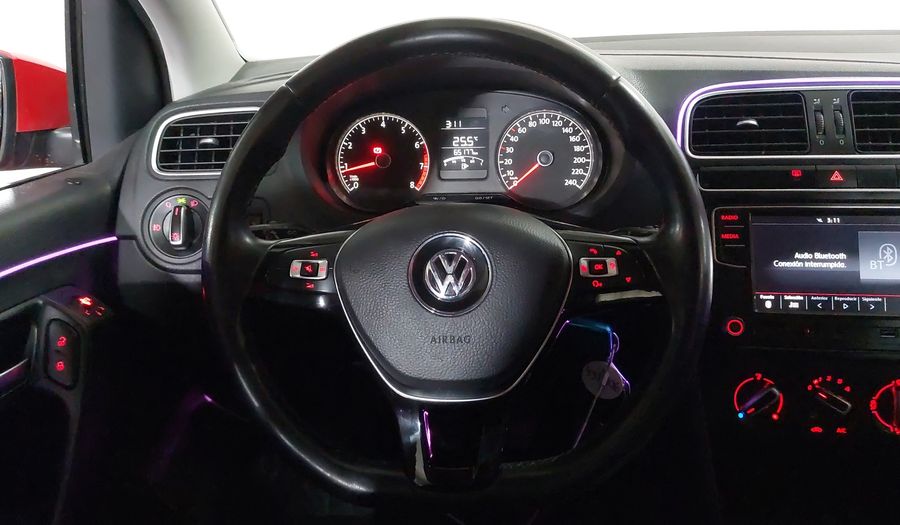 Volkswagen Polo 1.6 COMFORTLINE PLUS Hatchback 2020