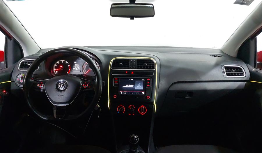 Volkswagen Polo 1.6 COMFORTLINE PLUS Hatchback 2020