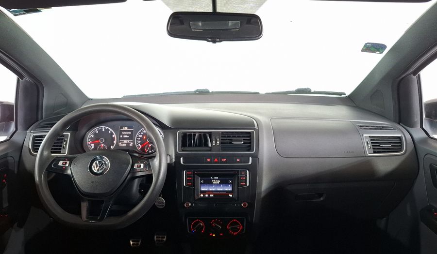 Volkswagen Crossfox 1.6 CROSSFOX MT Hatchback 2017