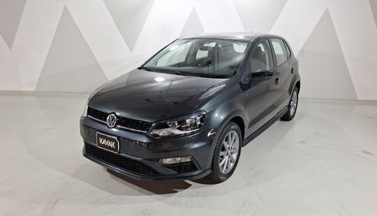Volkswagen • Polo