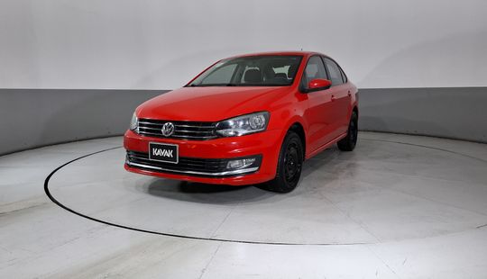 Volkswagen • Vento