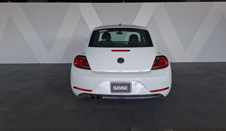 Volkswagen Beetle 2.5 SPORT MT Hatchback 2017