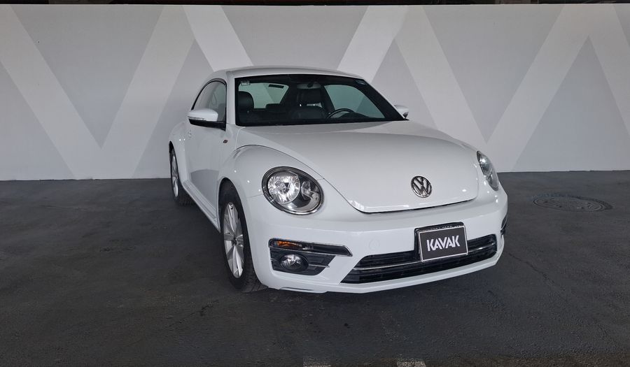 Volkswagen Beetle 2.5 SPORT MT Hatchback 2017