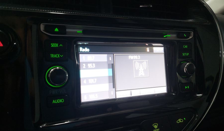 Toyota Prius C 1.5 HYBRID AUTO Hatchback 2018