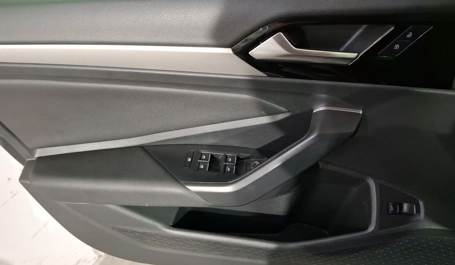 Volkswagen Jetta 1.4 R-LINE AUTO Sedan 2021