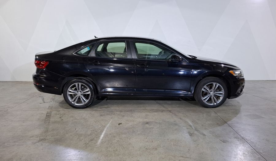 Volkswagen Jetta 1.4 R-LINE AUTO Sedan 2021