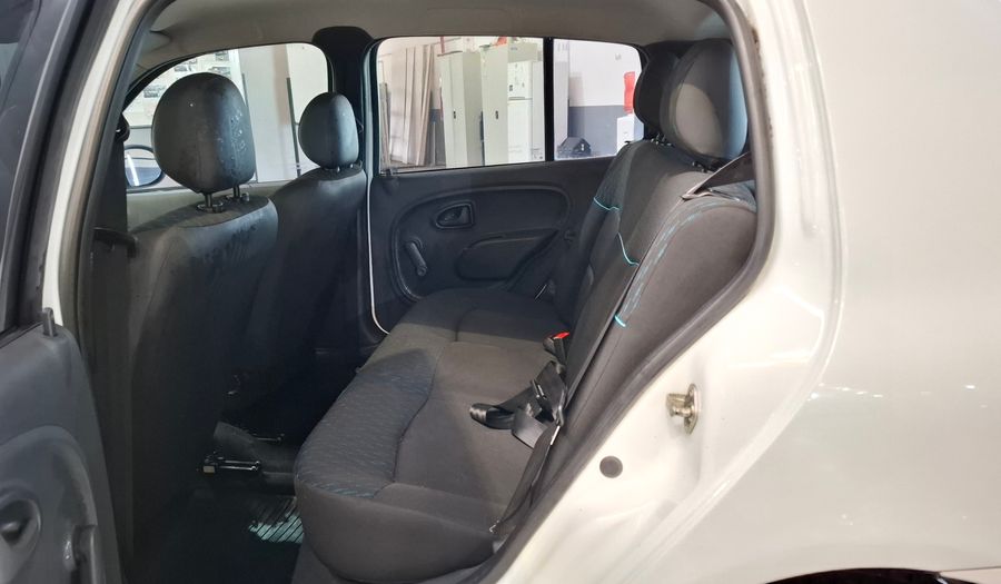 Renault Clio 1.1 DYNAMIQUE Hatchback 2016
