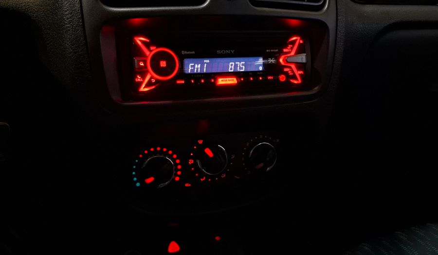 Renault Clio 1.1 DYNAMIQUE Hatchback 2016