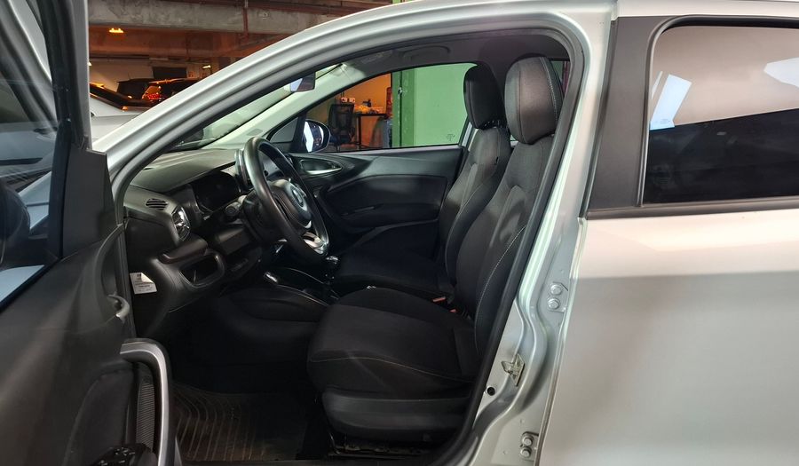 Fiat Cronos 1.8 PRECISION Sedan 2022