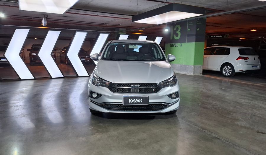 Fiat Cronos 1.8 PRECISION Sedan 2022