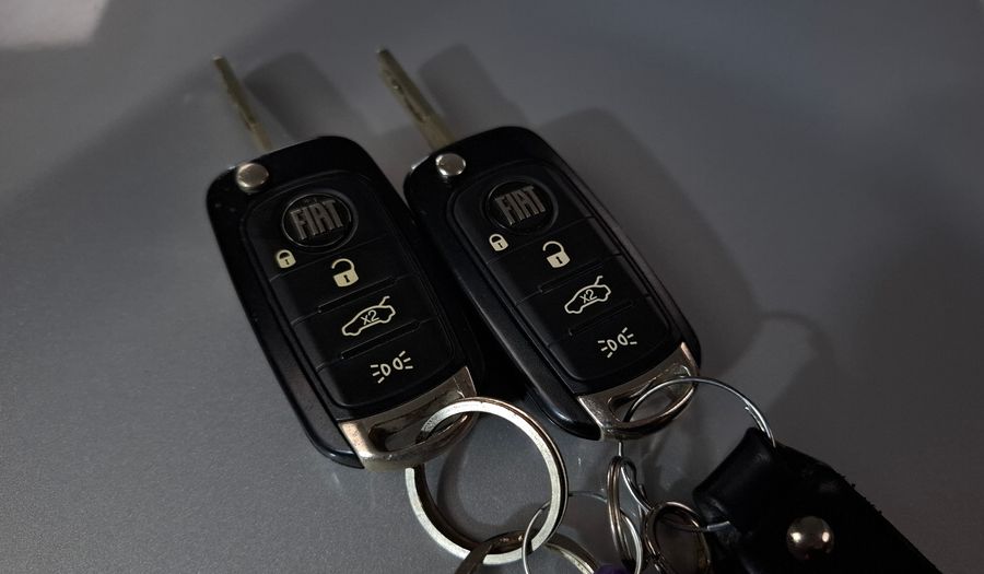 Fiat Cronos 1.8 PRECISION Sedan 2022