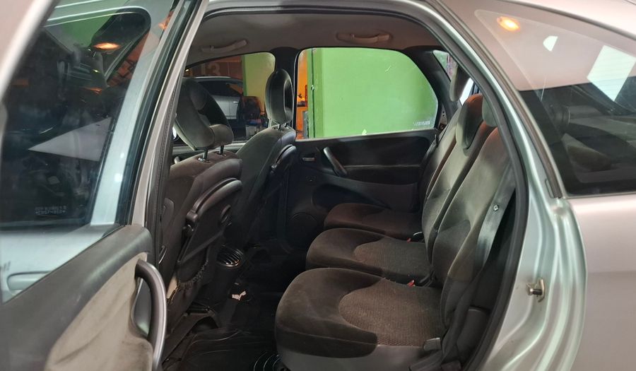 Citroen Xsara Picasso 1.6 EXCLUSIVE MT Minivan 2013