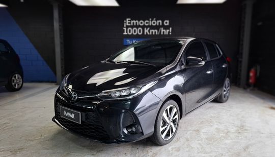 Toyota • Yaris