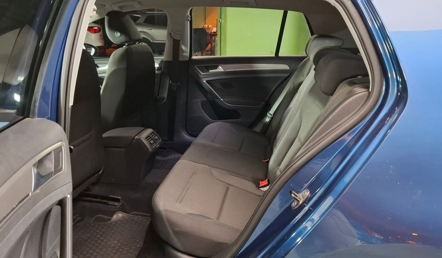 Volkswagen Golf 1.4 TSI COMFORTLINE Hatchback 2017
