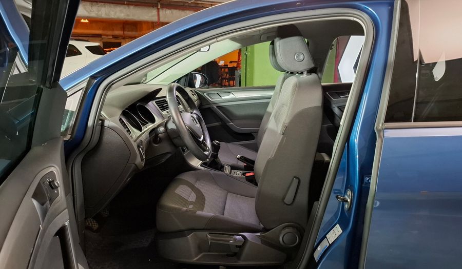 Volkswagen Golf 1.4 TSI COMFORTLINE Hatchback 2017