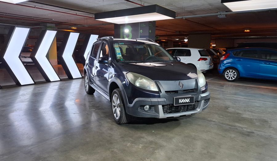 Renault Sandero Stepway 1.6 STEPWAY PRIVILEGE NAV Hatchback 2013