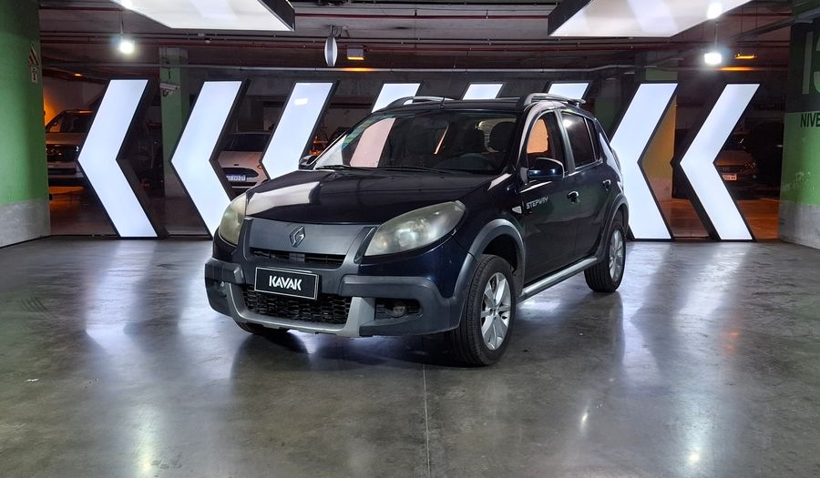 Renault Sandero Stepway 1.6 STEPWAY PRIVILEGE NAV Hatchback 2013